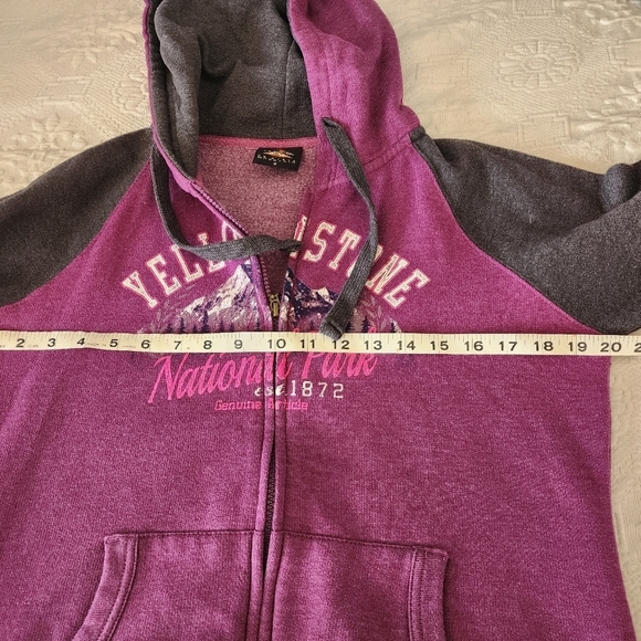 Yellowstone Full Zip-Up Pockets Hoodie Burgundy & Gray Size S - Picture 2 of 6